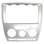 Рамка переходная Carav 11-815 Skoda Octavia Рамка переходная Carav 11-815 Skoda Octavia